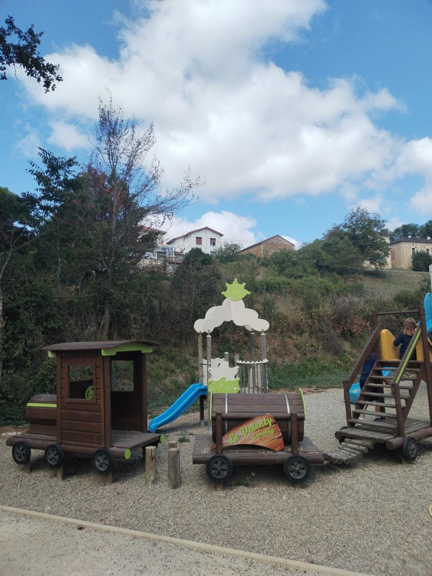 Camping Nature Le Valenty Mobil-Home-Dordogne Panoramique Clim Piscine Soturac Екстер'єр фото